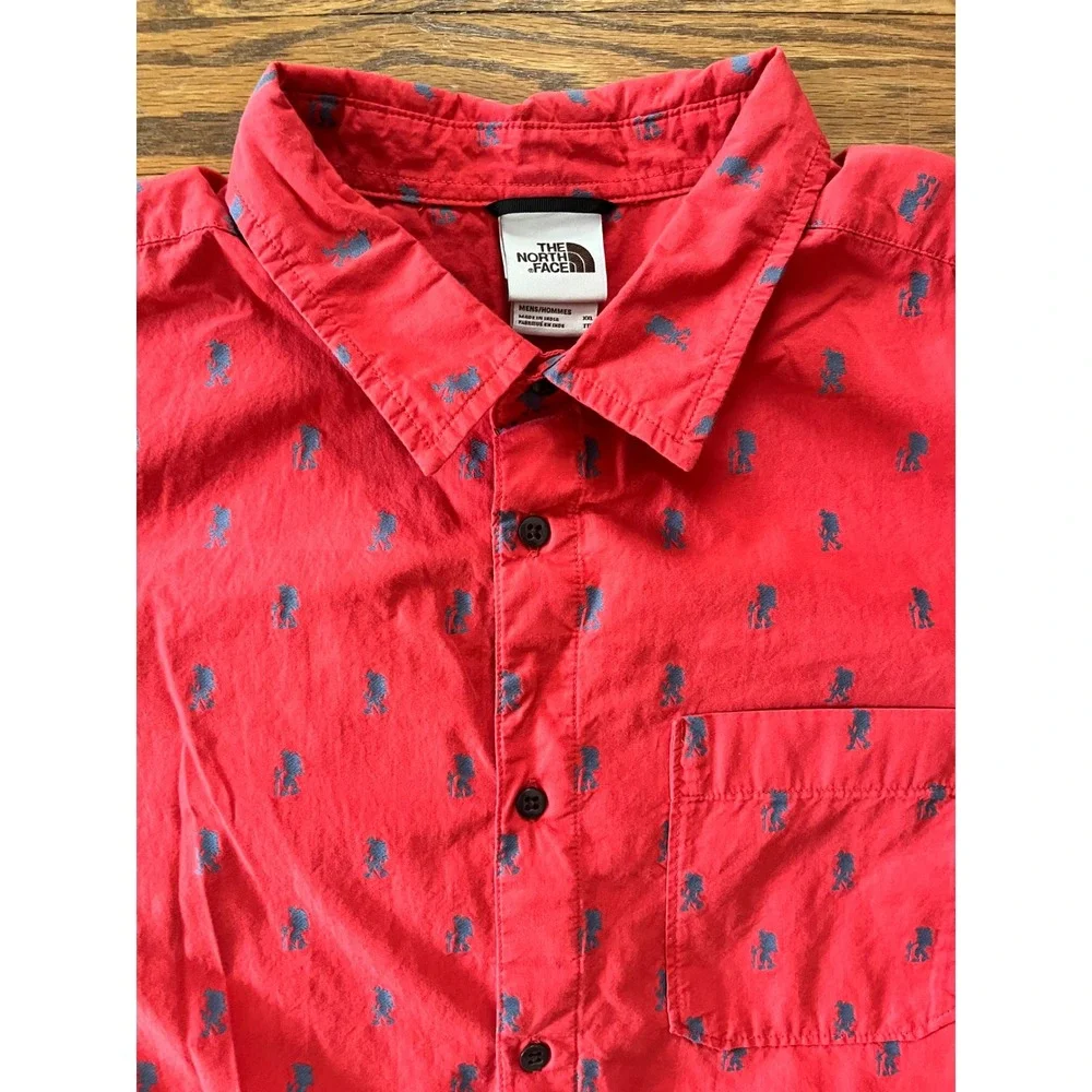 The North Face Mens XXL Red Hiker Print Short Sleeve Button Down Shirt